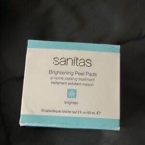 Sanitas Brightening Peel Pads - White & Light Blue